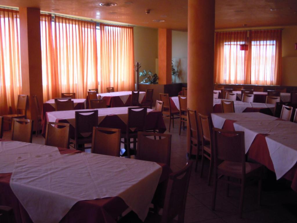 Hotel Xibana Tribano Exterior foto